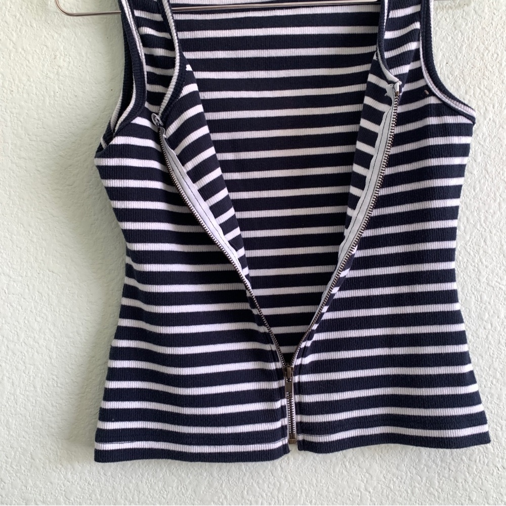 VINTAGE Style New York Navy Striped Sleeveless Top zip up front vtg Small - Picture 6 of 7
